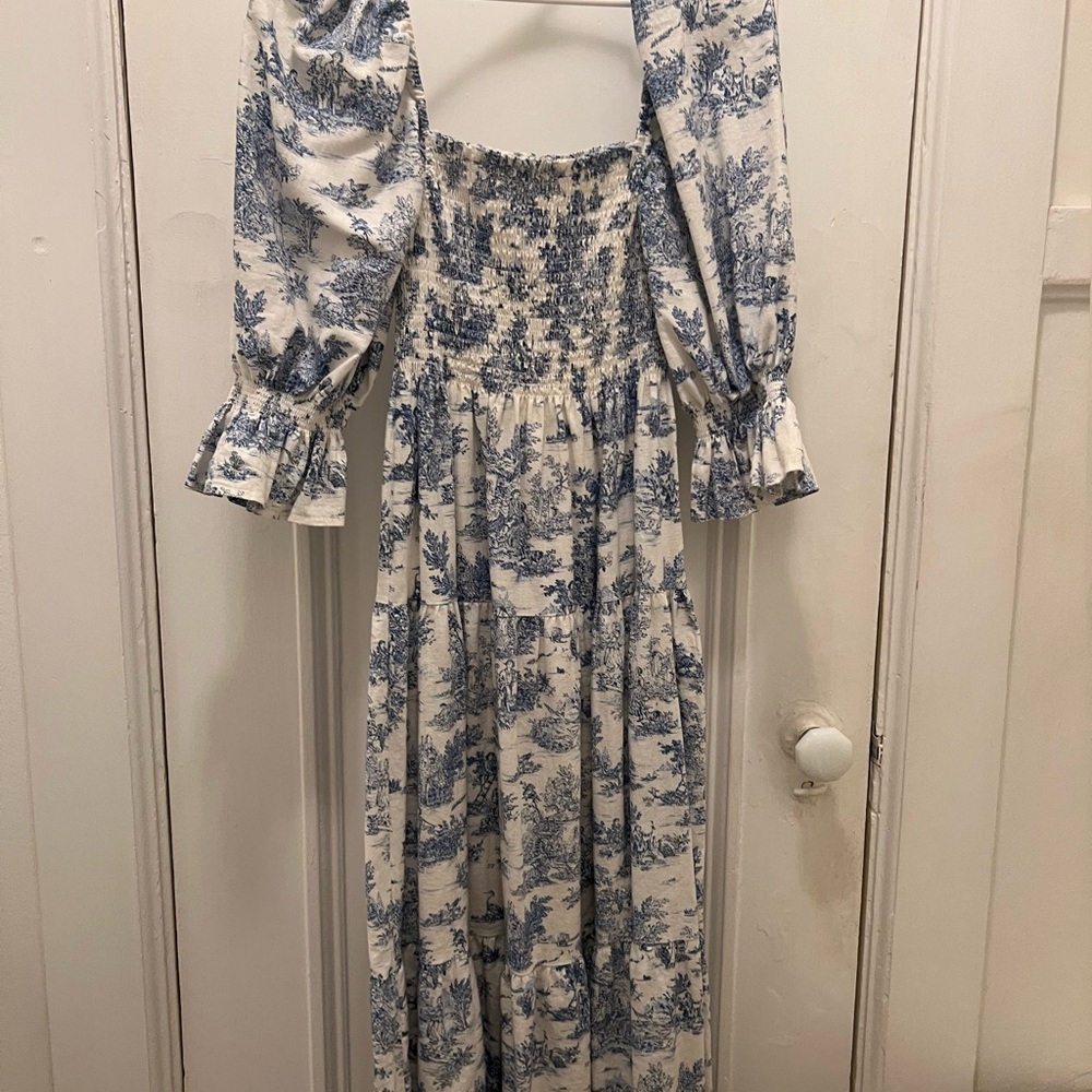 Elegant Blue and White Dress